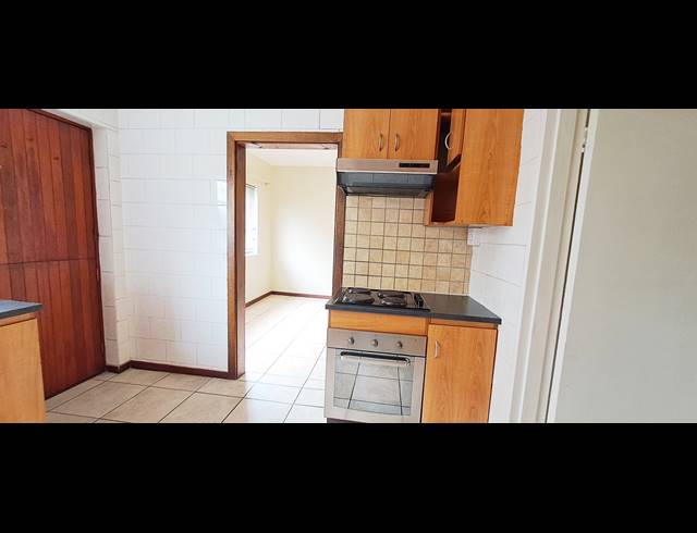 3 BEDROOM TOWNHOUSE RENTED IN KABEGA